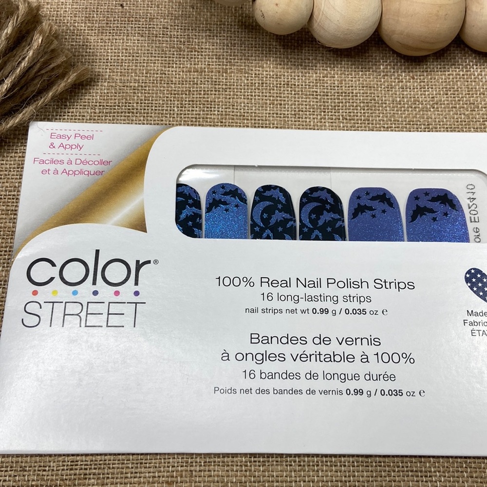 Color Street Nail Polish Strips- Bat’s Amore